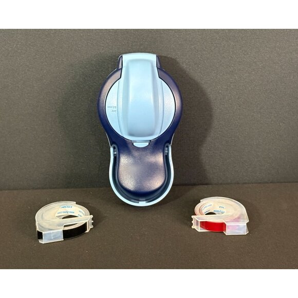 Dymo Blue 3D Embossing Label Maker Dial Alphanumeric Wheel Letter Number Symbol - Picture 2 of 3